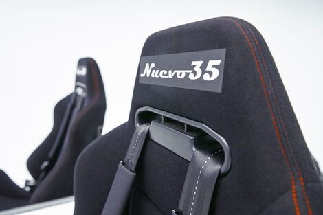 Close-up of the "Nuevo35" lettering on the seats of the vehicle