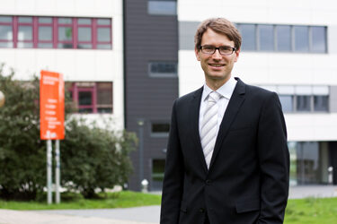 Portrait of Prof. Dr. Jan-Philipp Büchler __ Portrait of Prof. Dr. Jan-Philipp Büchler