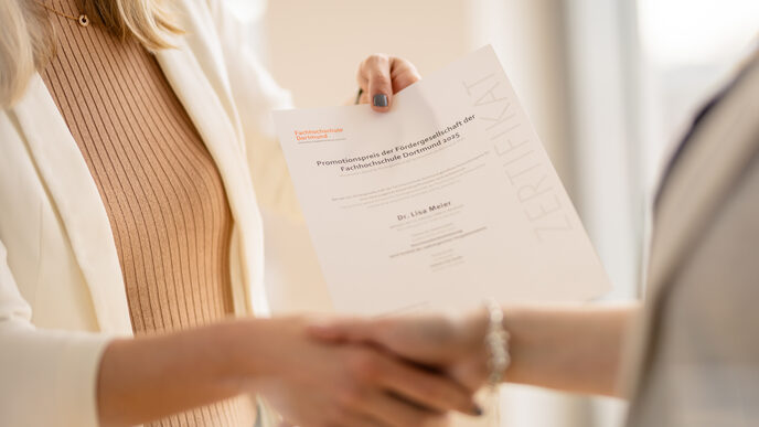 Presentation of the doctoral prize